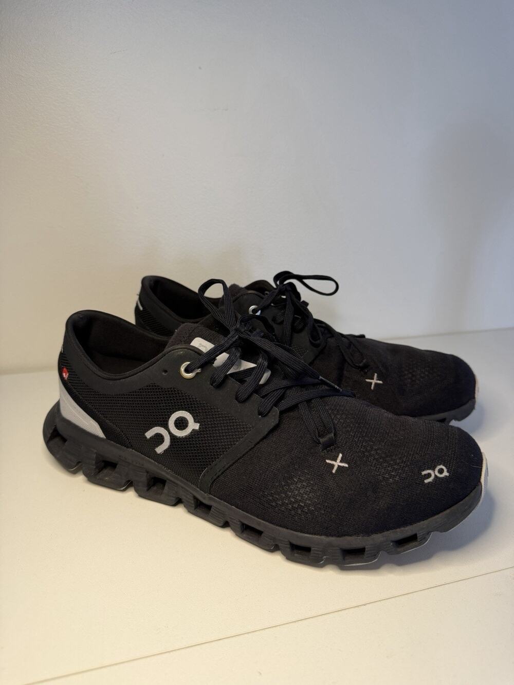 On Cloud X Shoes Womens 10 Black White Running Cushioned Sneakers Athletic Mesh